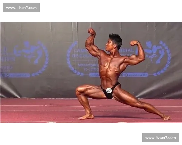 极限肌肉魅力展示无上衣健美赛精彩瞬间全纪录